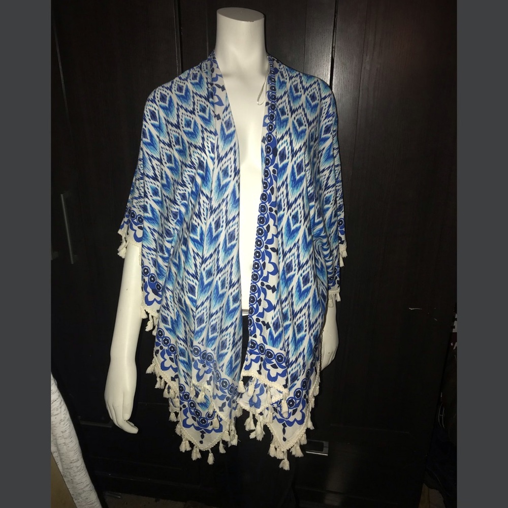 Kimono style shirt or beach cover up! NWT